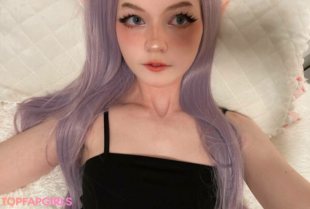 Nacktes geleaktes OnlyFans-Foto von Strawbeariemilkk #2207