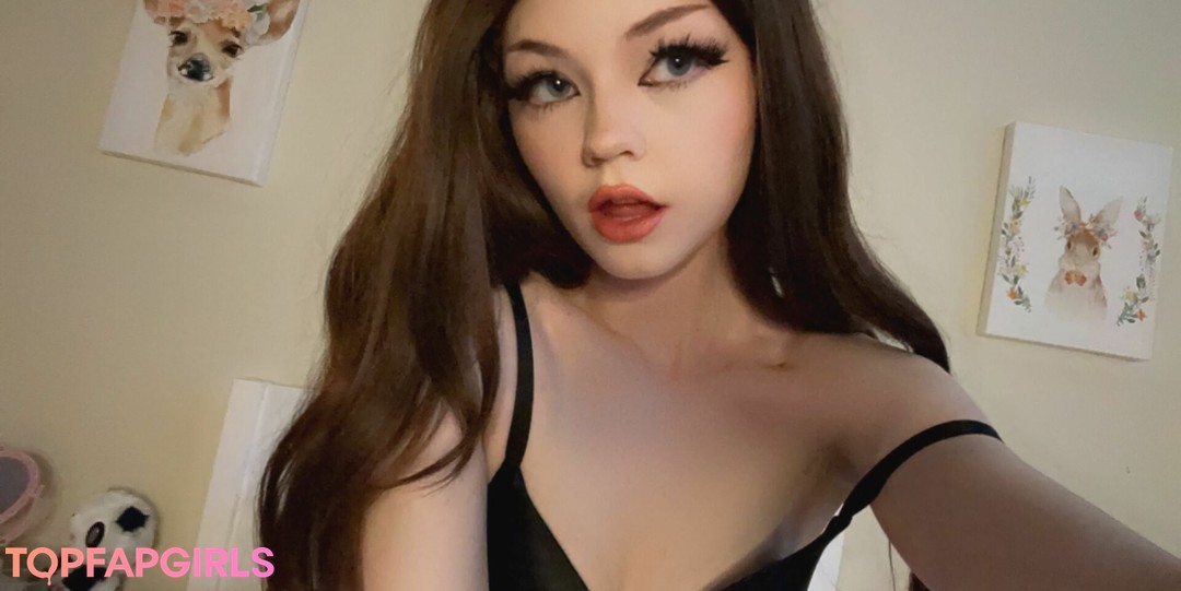 Nacktes geleaktes OnlyFans-Foto von Strawbeariemilkk #2402