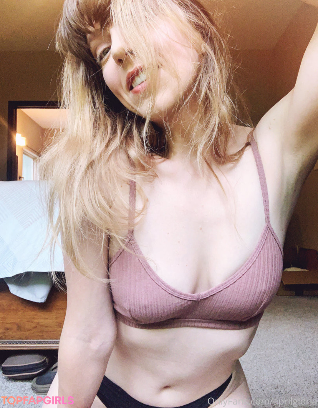 Nacktes geleaktes OnlyFans-Foto von April Gloria #1306