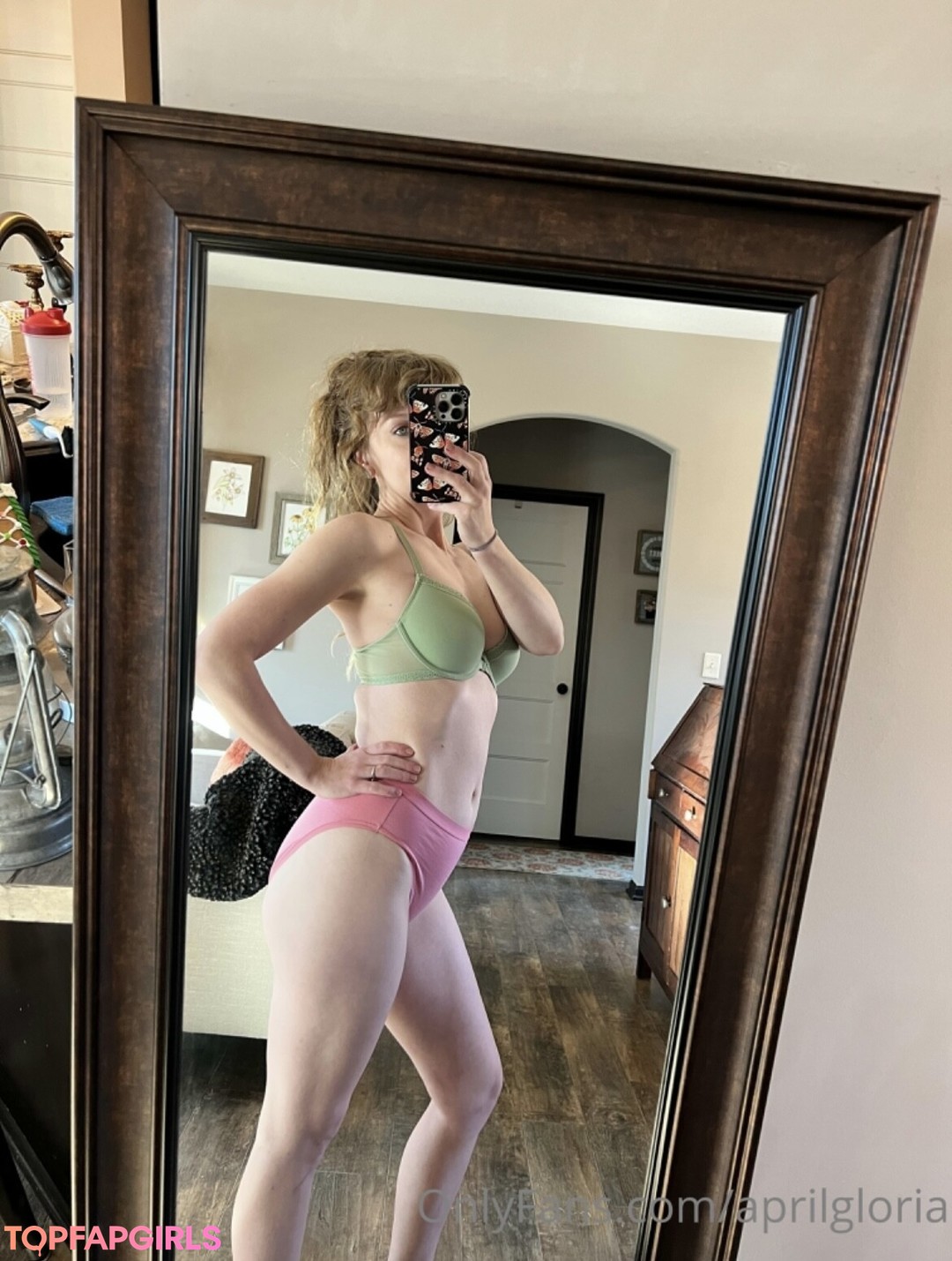 Nacktes geleaktes OnlyFans-Foto von April Gloria #647