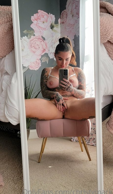 Nacktes geleaktes OnlyFans-Foto von Christy Mack
