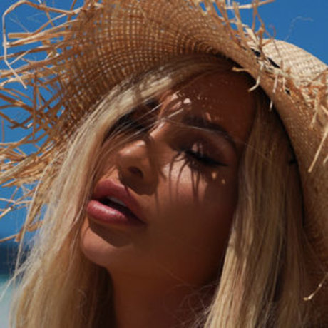 Nacktes geleaktes OnlyFans-Foto von Rosanna Arkle