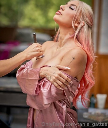 Nacktes geleaktes OnlyFans-Foto von Tania Gattas