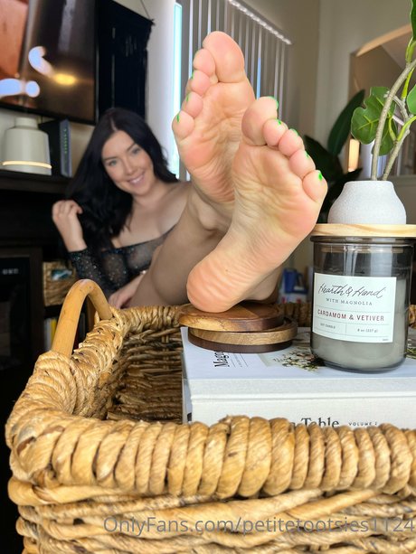 PenelopeTootsies