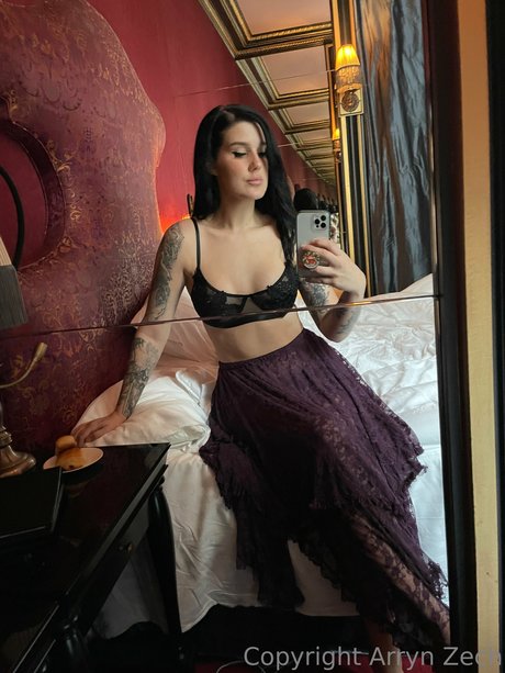 Arryn Zech