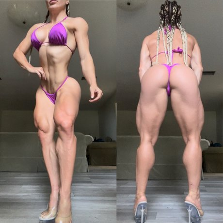 Nacktes geleaktes OnlyFans-Foto von Sunny Andrews