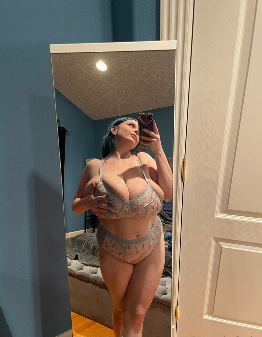 Nacktes geleaktes OnlyFans-Foto von Cassie0pia #1501