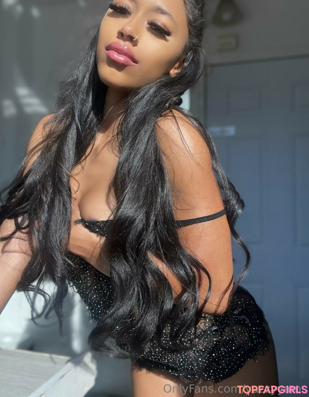 Nacktes geleaktes OnlyFans-Foto von Yazzyyams #1007