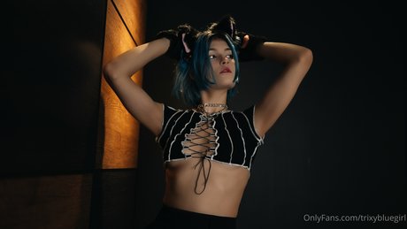 Trixy Blue
