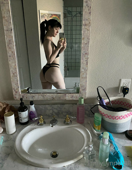 Emily Lynne