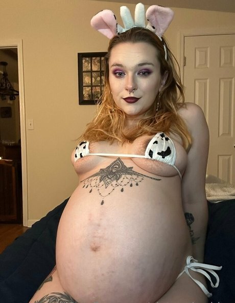 Nacktes geleaktes OnlyFans-Foto von Check Dms