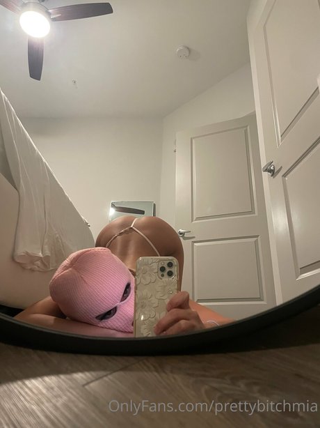 Nacktes geleaktes OnlyFans-Foto von Mia Huffman
