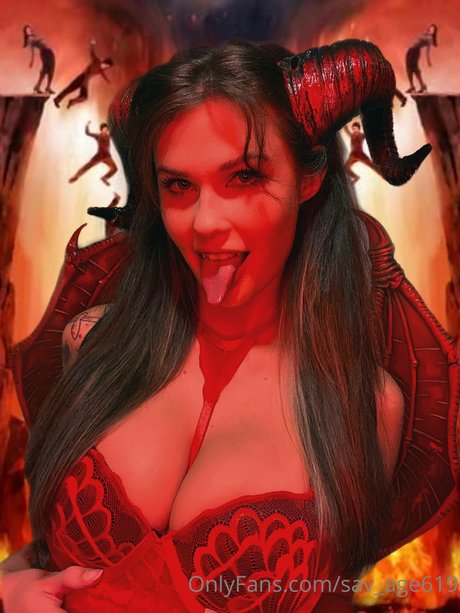 Nacktes geleaktes OnlyFans-Foto von Savanah Martin