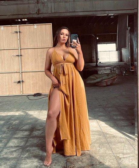 Nacktes geleaktes OnlyFans-Foto von Jasmine Lee Bryant