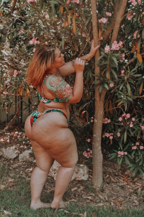Nacktes geleaktes OnlyFans-Foto von Tallulah Moon