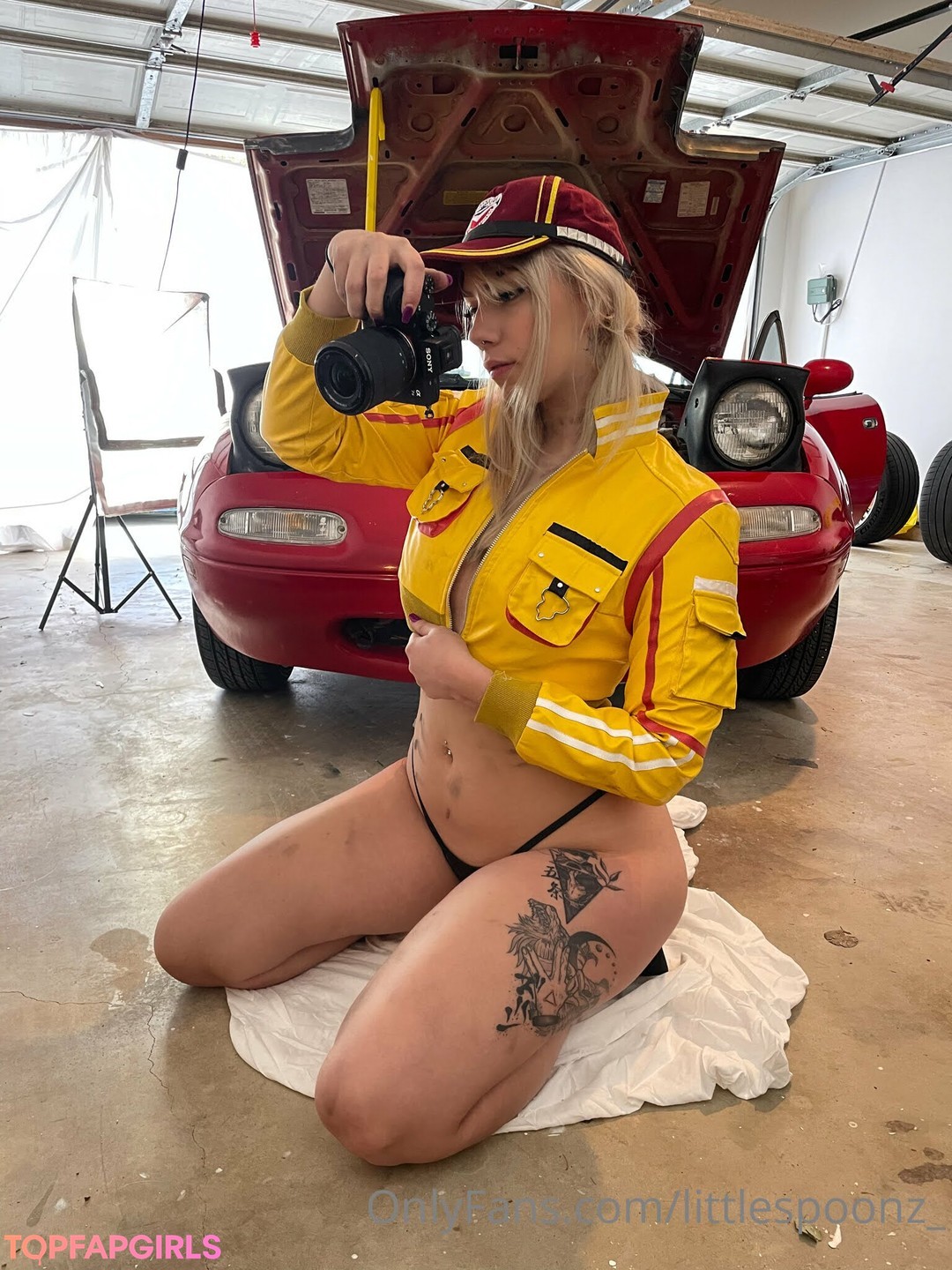 Nacktes geleaktes OnlyFans-Foto von Little Spoonz #711