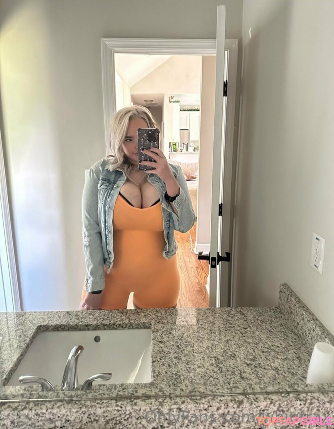 Nacktes geleaktes OnlyFans-Foto von Whiptrax #1512