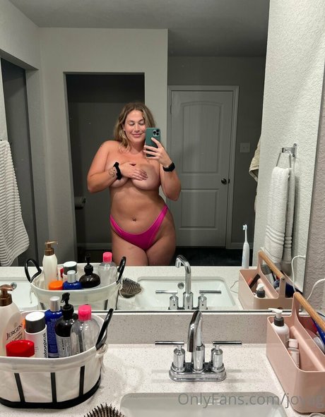 Nacktes geleaktes OnlyFans-Foto von Joyag