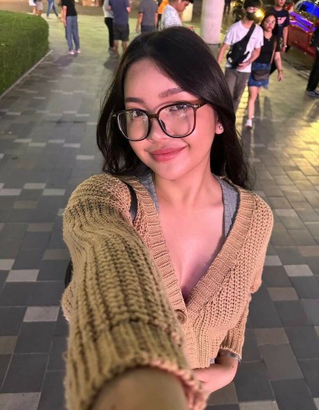 Nacktes geleaktes OnlyFans-Foto von Zandylazuli