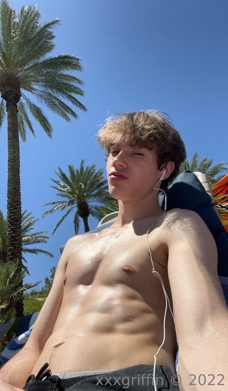 Nacktes geleaktes OnlyFans-Foto von Xxxgriffin