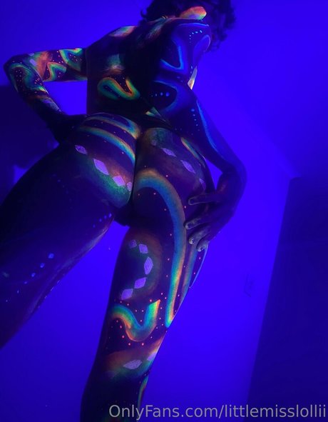 Nacktes geleaktes OnlyFans-Foto von Littlemisslollii