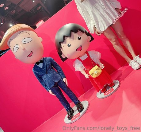 Lonely_toys_free