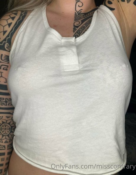 Nacktes geleaktes OnlyFans-Foto von Misscontraryfree