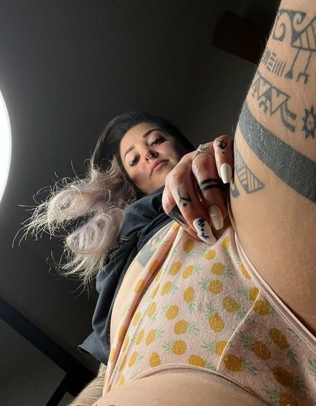 Nacktes geleaktes OnlyFans-Foto von Misscontraryfree