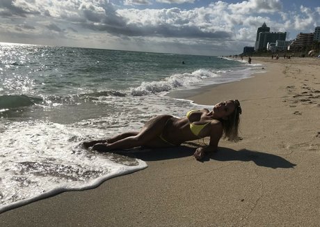 Nacktes geleaktes OnlyFans-Foto von Taylor Griffin