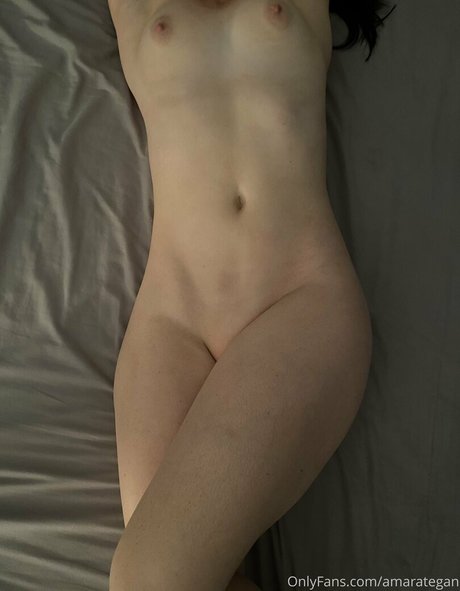 Nacktes geleaktes OnlyFans-Foto von Amarategan