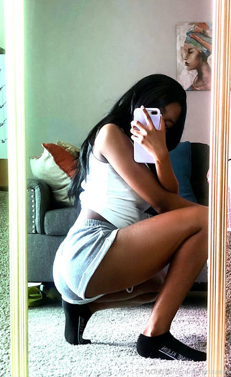 Aprilraeee