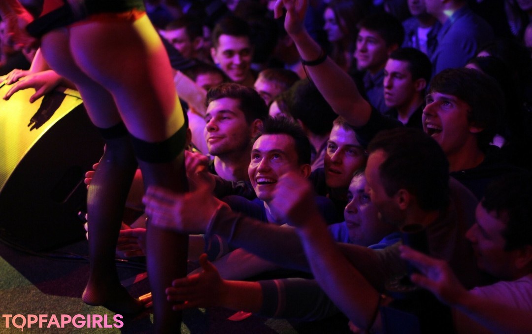 Nacktes geleaktes OnlyFans-Foto von Gogo Stripper #1266