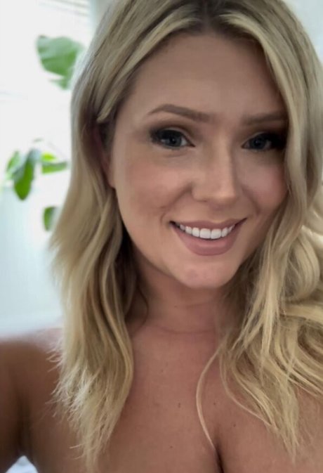 Nacktes geleaktes OnlyFans-Foto von Sultry Sammy