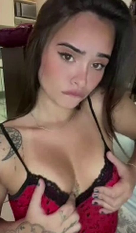 Nacktes geleaktes OnlyFans-Foto von Bahala Sudan