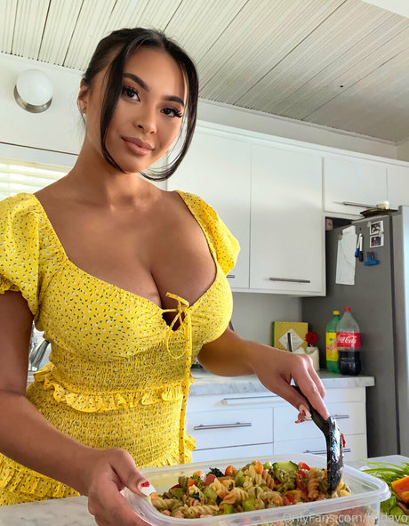 Nacktes geleaktes OnlyFans-Foto von Lindavo