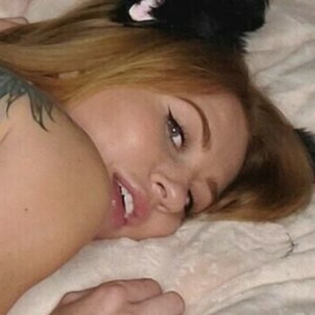 Nacktes geleaktes OnlyFans-Foto von Angelinlace