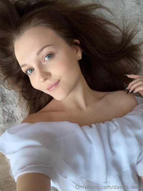Nacktes geleaktes OnlyFans-Foto von Dasha Dora