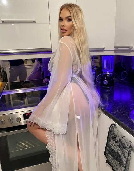 Nacktes geleaktes OnlyFans-Foto von Milanasw