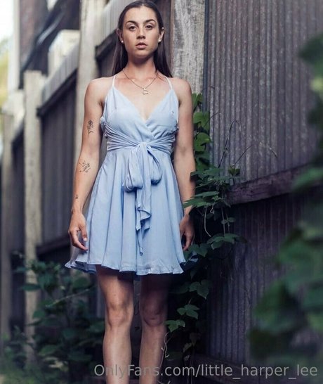 Nacktes geleaktes OnlyFans-Foto von Littleharperlee