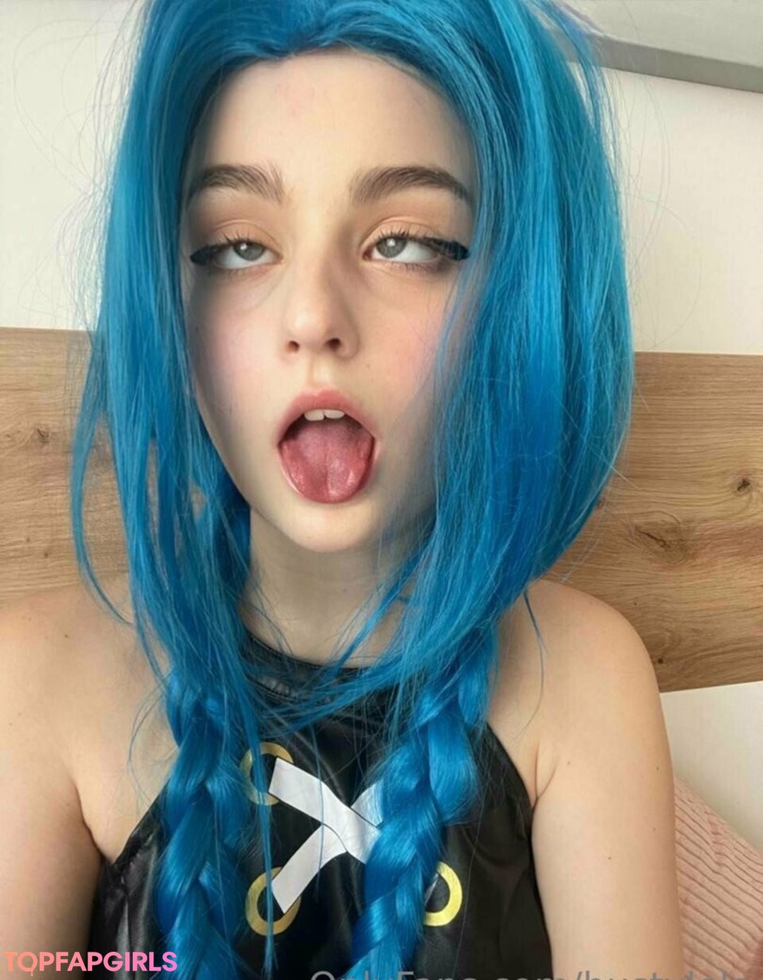 Nacktes geleaktes OnlyFans-Foto von Bustylola #1081