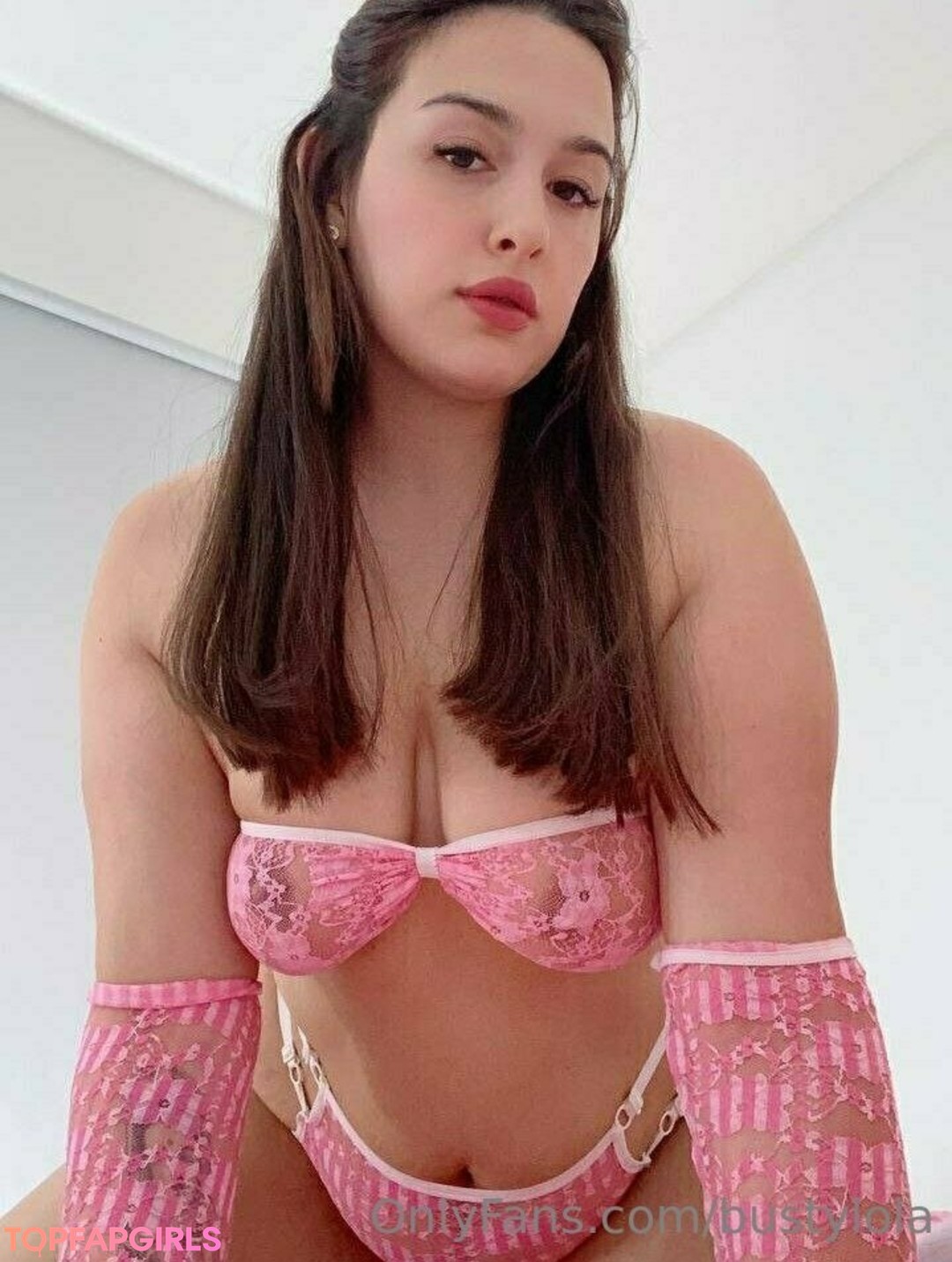 Nacktes geleaktes OnlyFans-Foto von Bustylola #1090