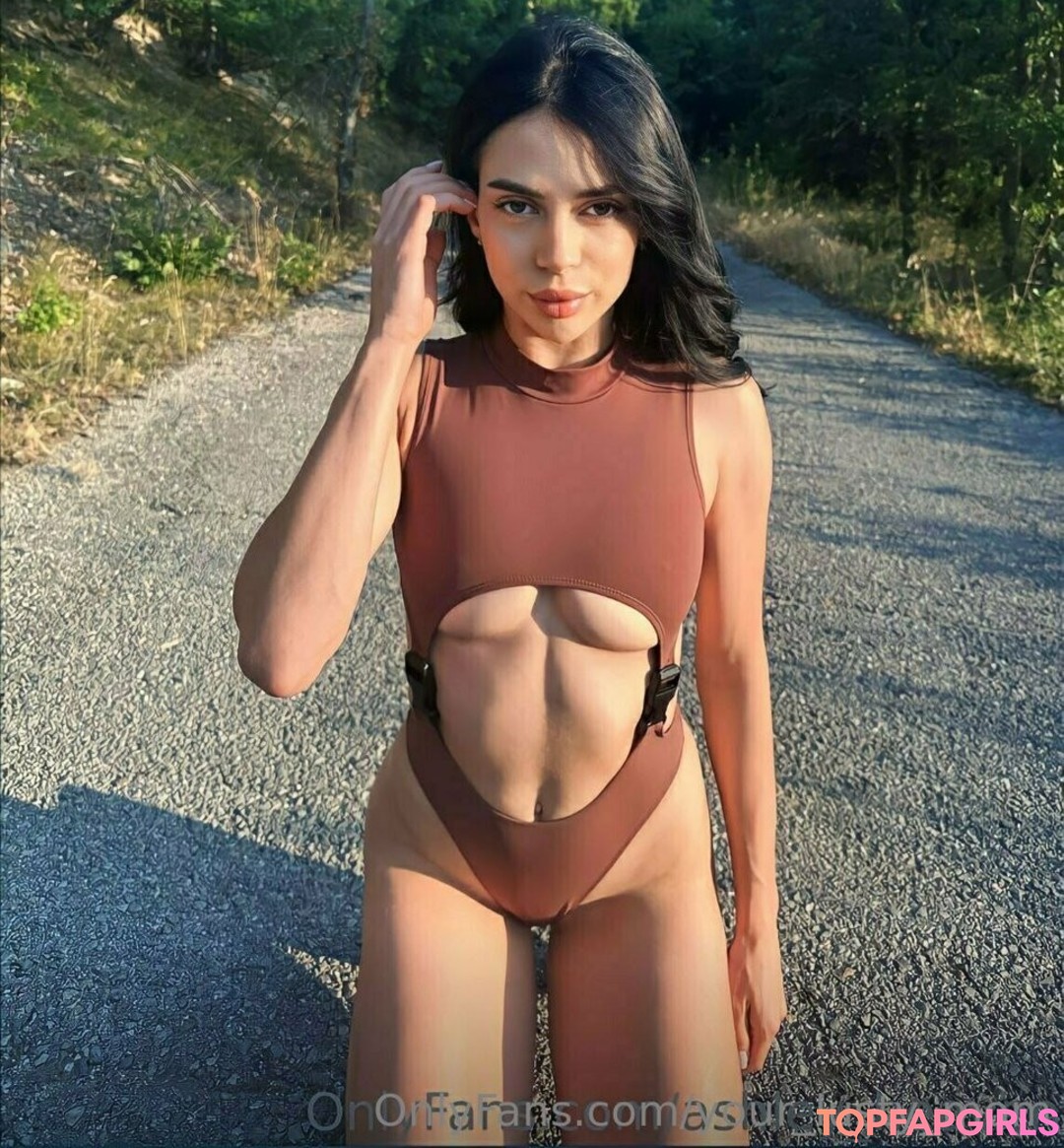 Nacktes geleaktes OnlyFans-Foto von Yourlustymom #1150
