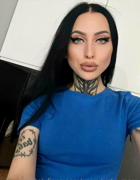 Your_lusty_mom
