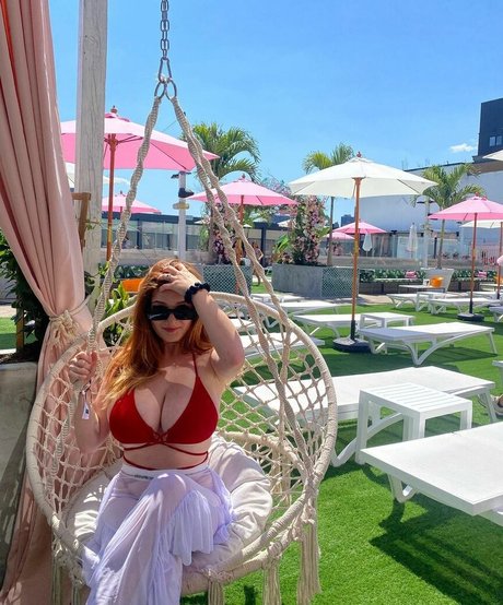 Nacktes geleaktes OnlyFans-Foto von Emily Fiore