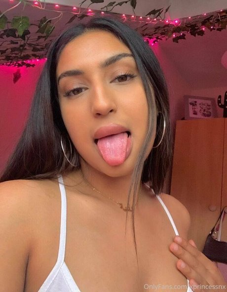 Nacktes geleaktes OnlyFans-Foto von Brownbarbieexxx