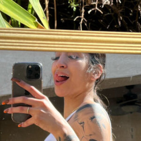 Nacktes geleaktes OnlyFans-Foto von Yurbae