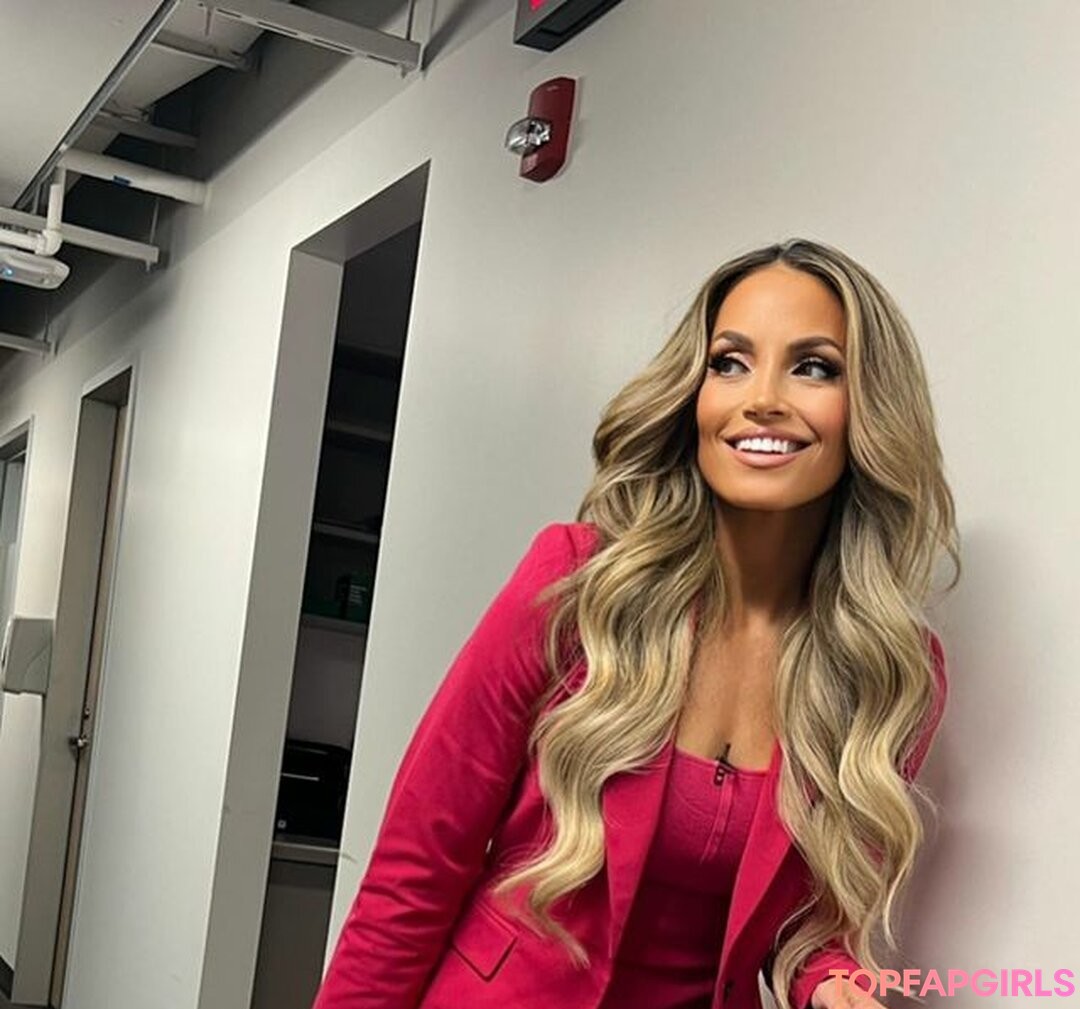 Nacktes geleaktes OnlyFans-Foto von Trish Stratus #1017