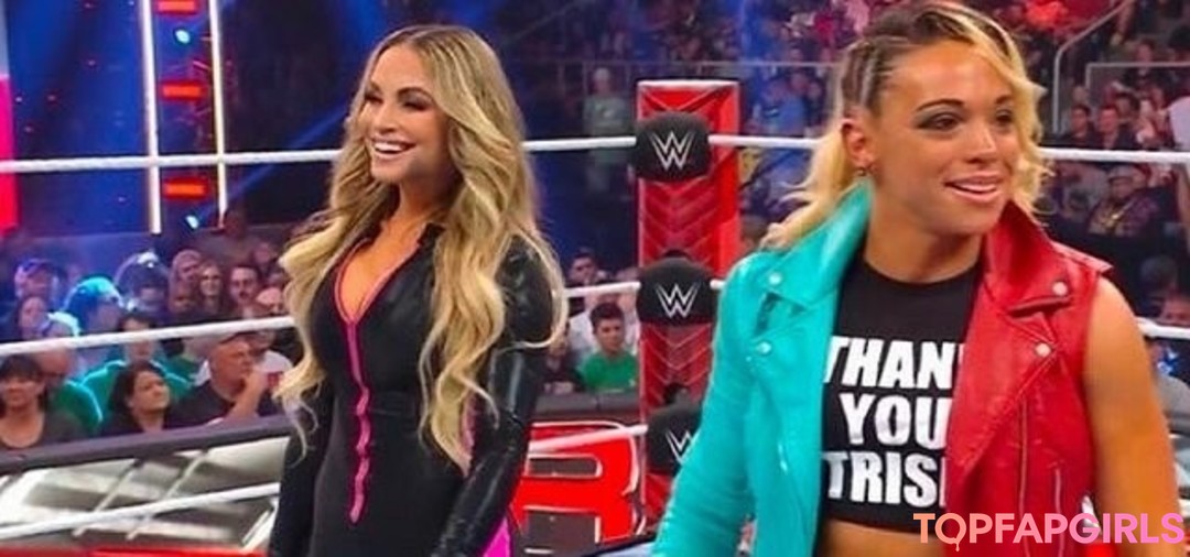 Nacktes geleaktes OnlyFans-Foto von Trish Stratus #1041