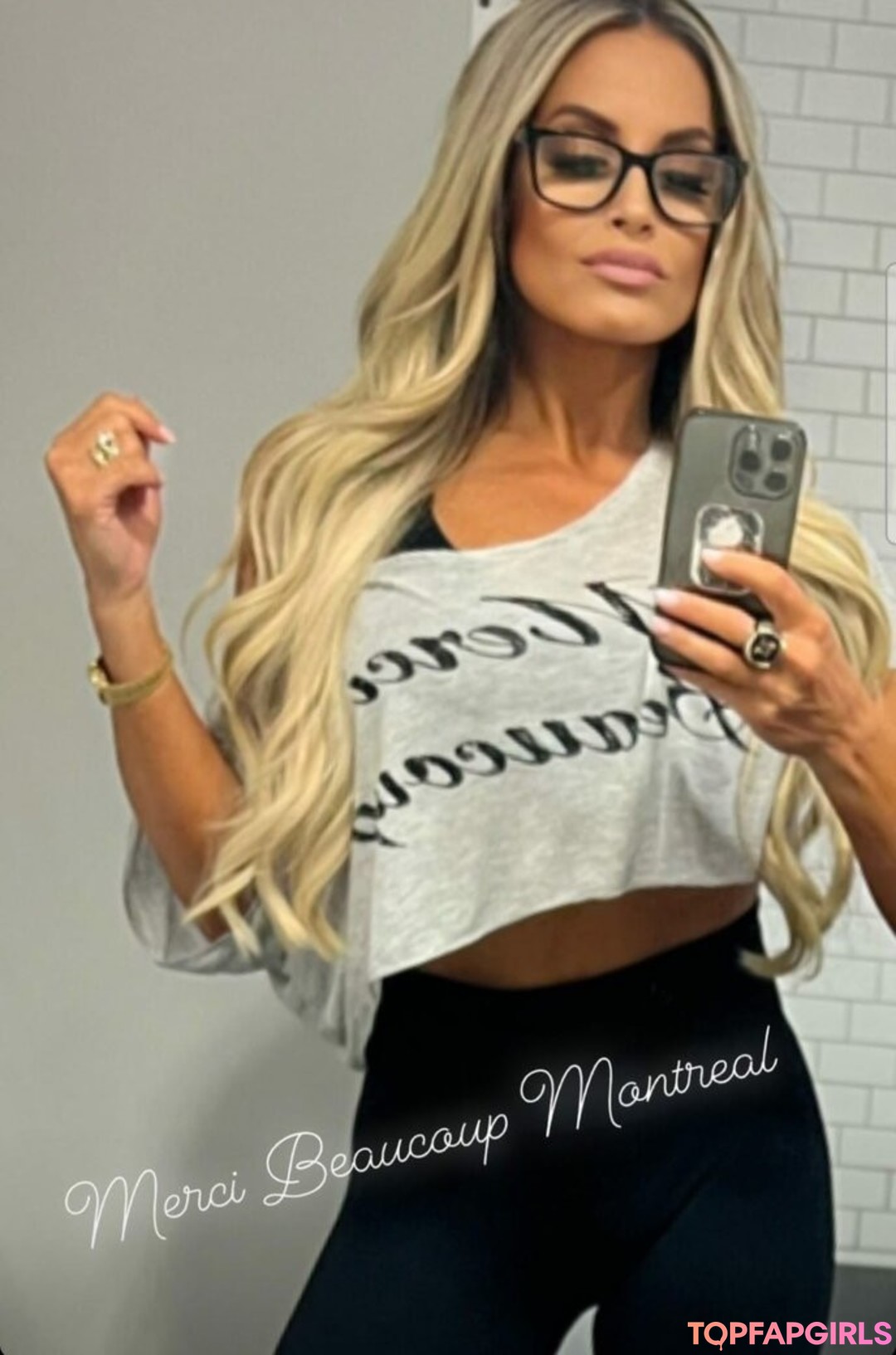 Nacktes geleaktes OnlyFans-Foto von Trish Stratus #1129