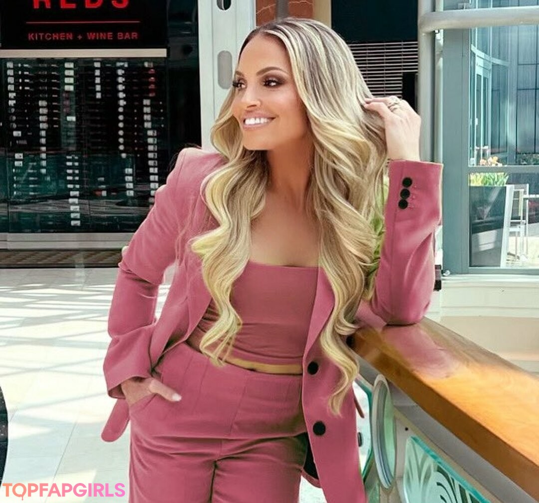 Nacktes geleaktes OnlyFans-Foto von Trish Stratus #1182